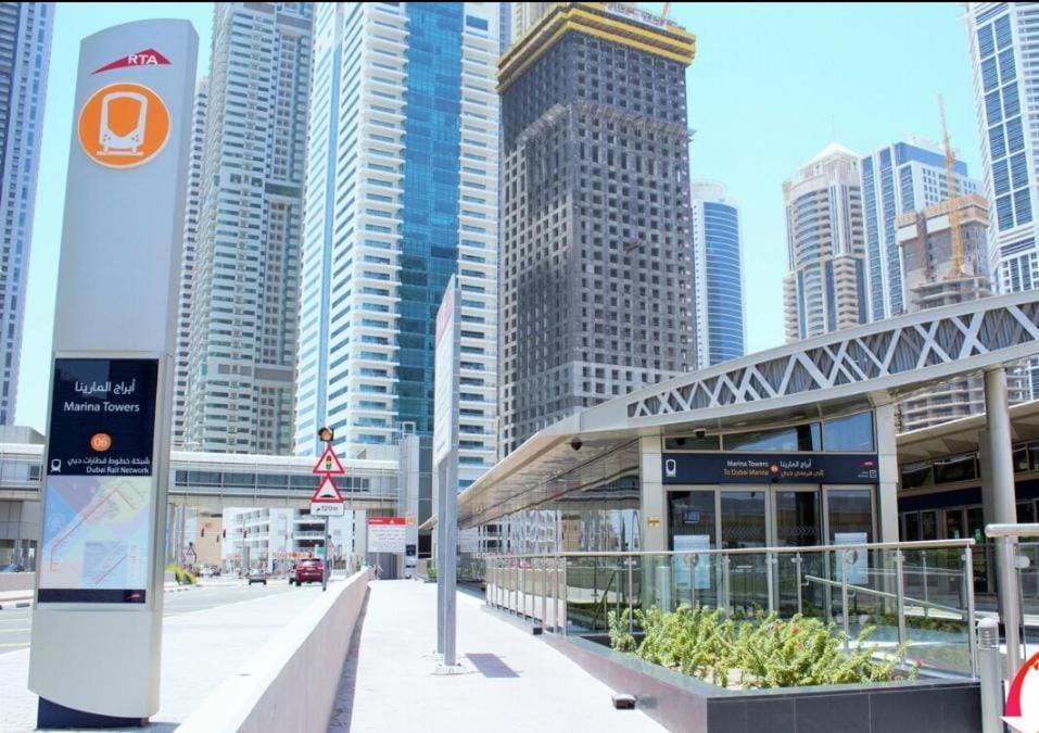 High Floor With City Skyline & Burj Khalifa View 3 Bedroom Unit Marina Dubai Exterior foto